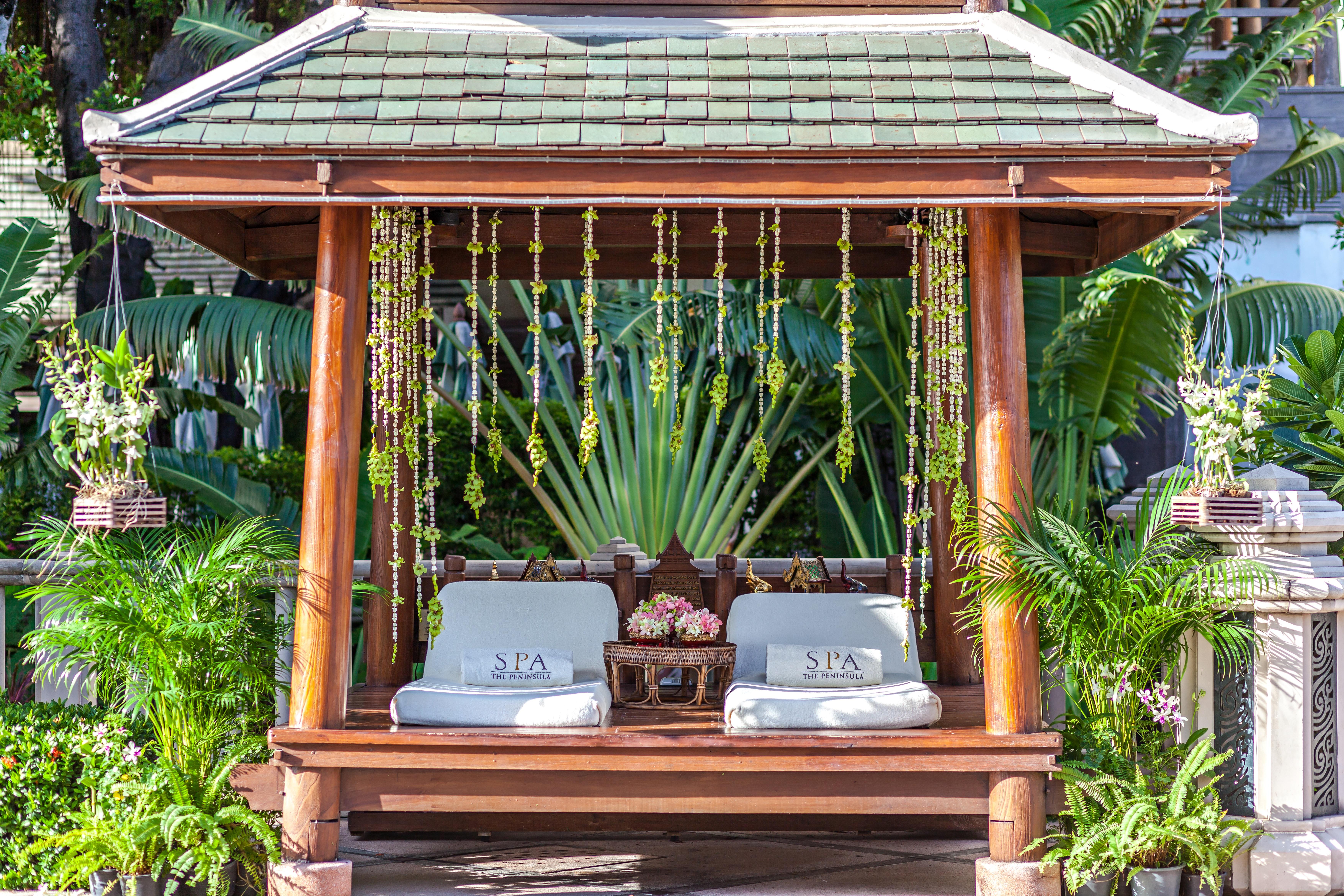 The Peninsula Bangkok Hotel Kültér fotó Spa at The Royal