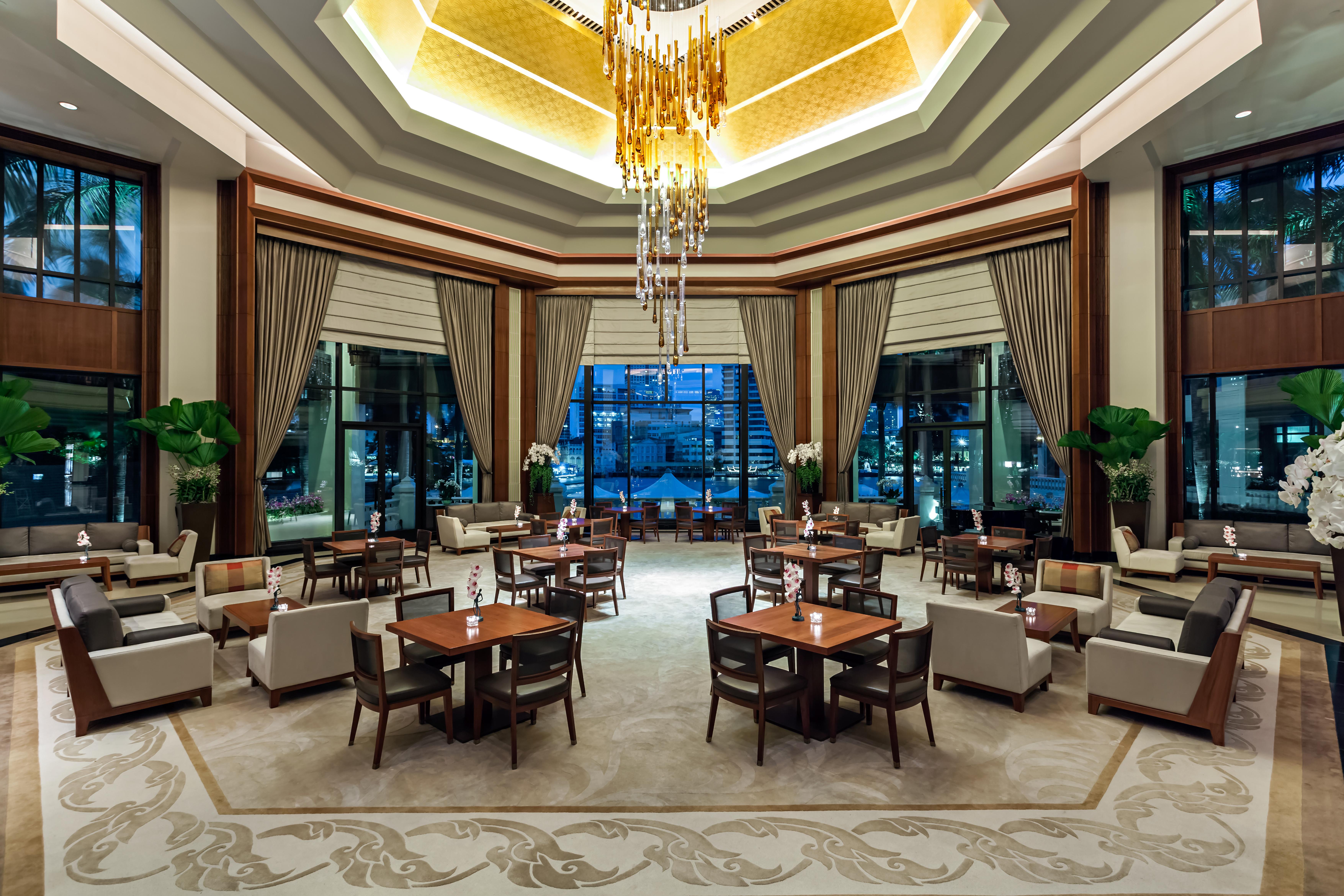 The Peninsula Bangkok Hotel Kültér fotó The lobby